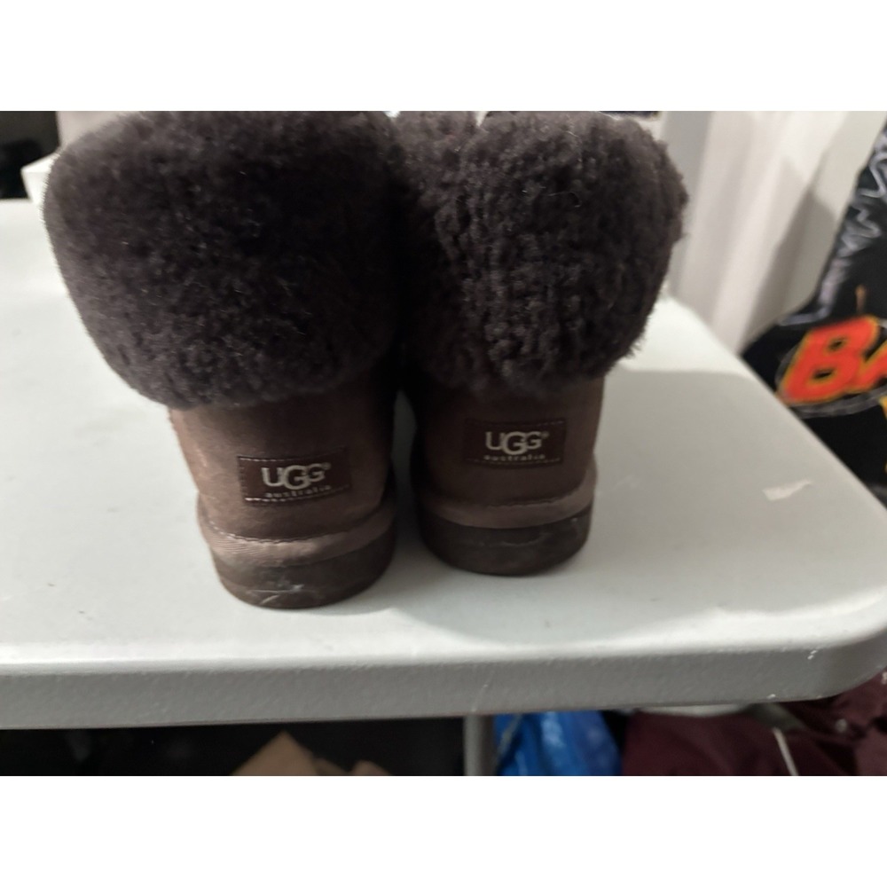 Ugg Australia Womens Bailey Button Boots Brown Suede Shearling Lined Pull On 10 - Picture 2 of 6
